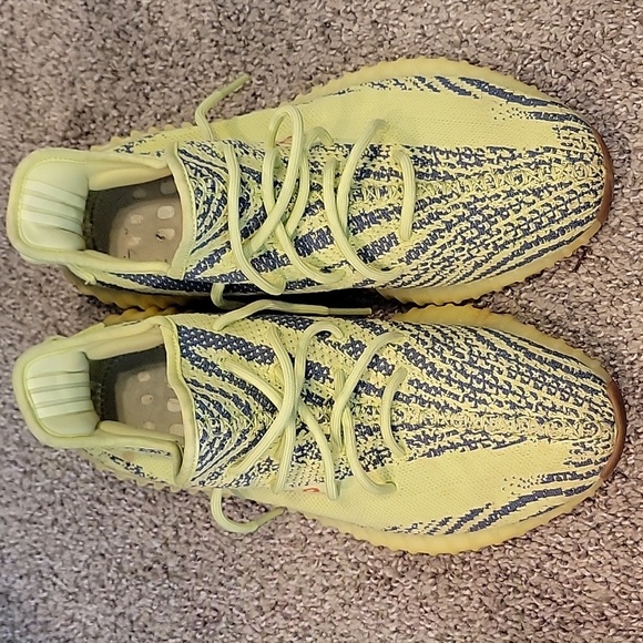 Yeezy Mens 350 Semi Frozen Yellow - Picture 2 of 5